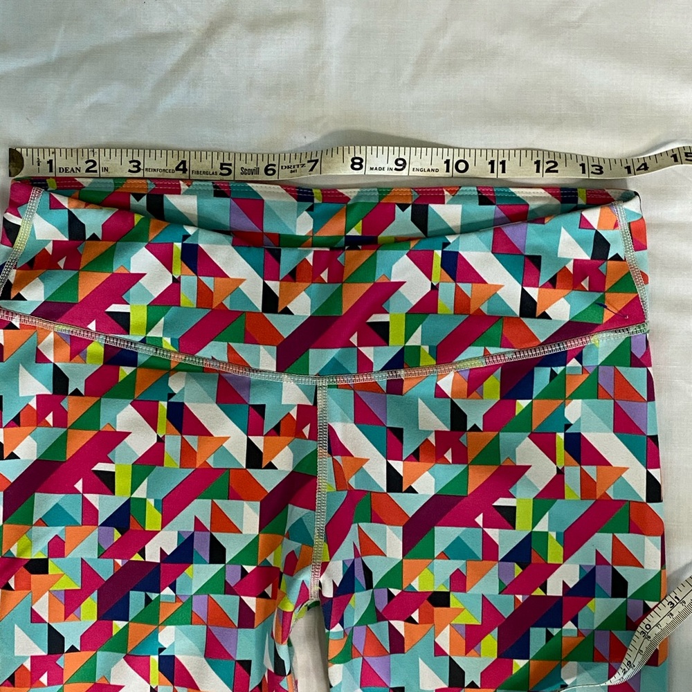 Fabletics Salar Printed Power Hold Capris